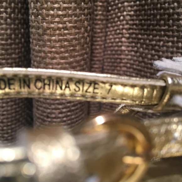 NEVER WORN NWOT Metallic Floral Sandals - Picture 5 of 5